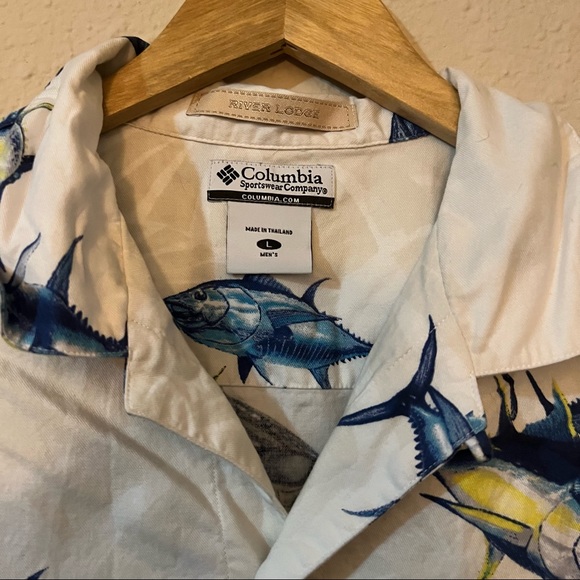 Columbia River Lodge Shirt - Picture 2 of 3